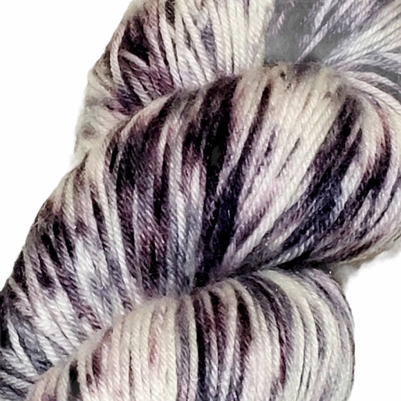 2 skein PK Yarn Sock / fingering weight 437 yrds - Picture 7 of 8